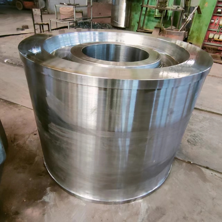 大型圓筒形鍛件的工藝優(yōu)化研究 大型圓筒形鍛件的工藝優(yōu)化研究